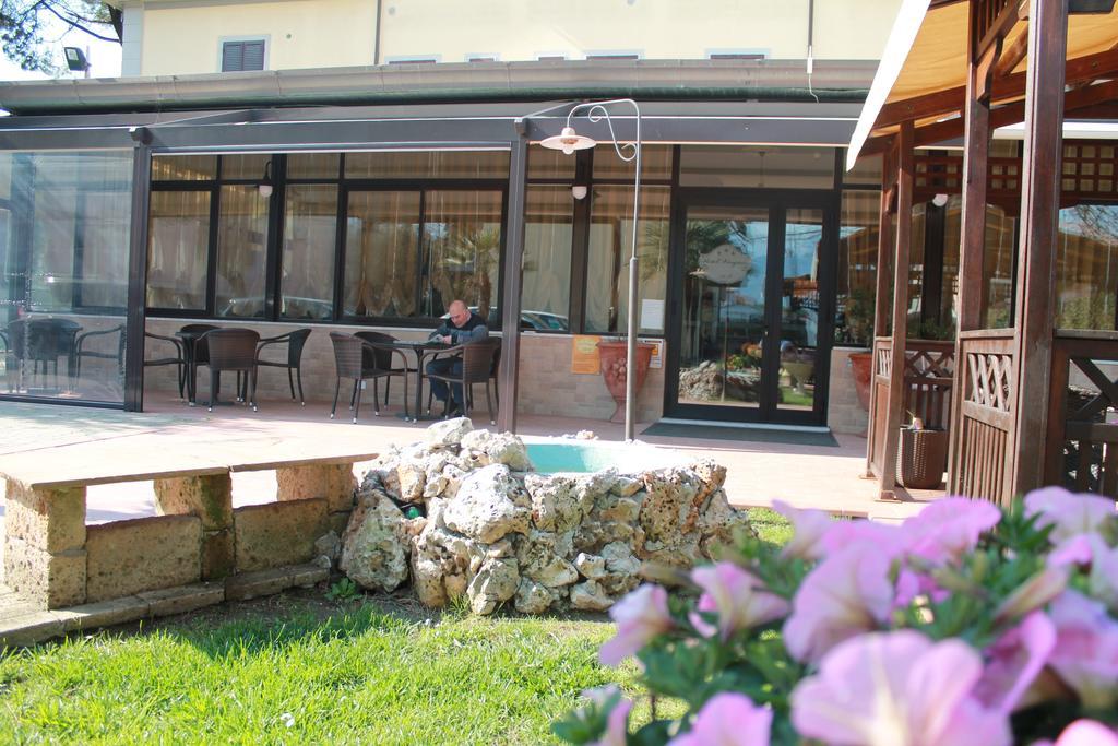 Virginia Hotel Marina di Massa
